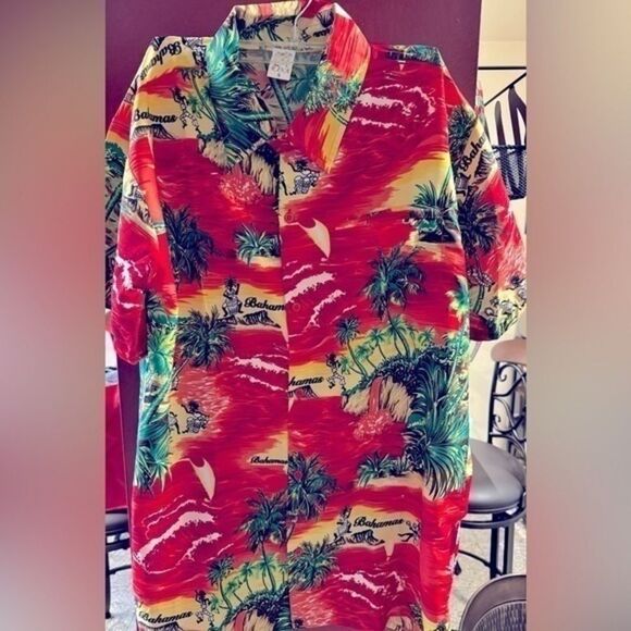 2 for $10 Men’s Blowout Sale Men's RINA Red Caribbean Themed Shirt - Small - Picture 1 of 6